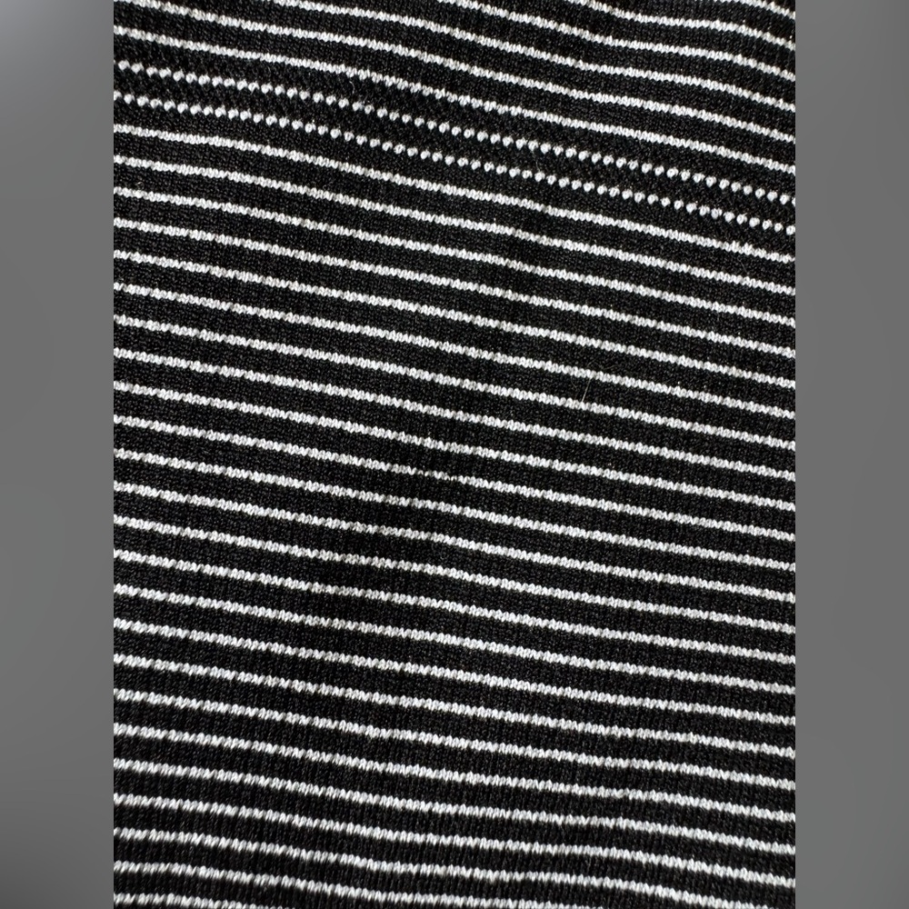 Lululemon top - Picture 7 of 10
